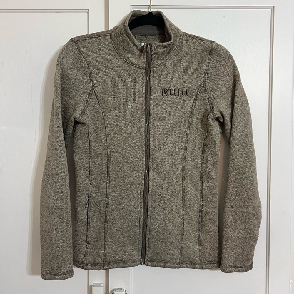 KUIU Women’s Tan Full-Zip Jacket